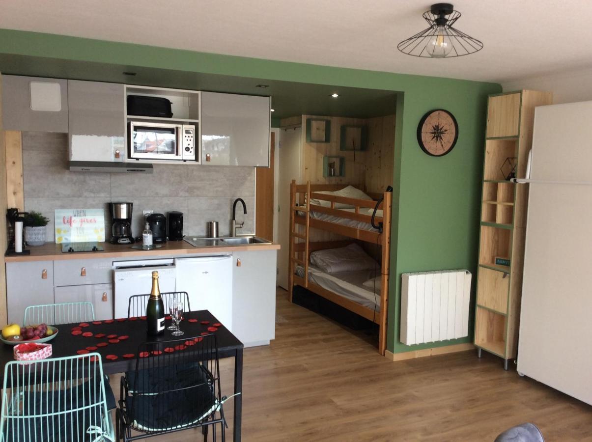 Les Obiones, Vue Laterale Mer, Fort Mahon Plage, Magnifique Studio Cabine 4P, Avec Balcon , Parking Prive Gratuit, Wifi, Classe 2 Etoiles, Exposition Plein Sud En Baie De Somme Dış mekan fotoğraf